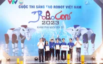 42 giây giành ngôi vô địch Robocon Việt Nam, kết thúc 15 năm chờ đợi