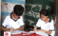 Ngôi nhà "lạc quan" của hai anh em nhỏ