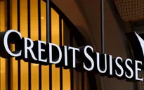 Bloomberg: UBS sẽ sa thải hơn một nửa nhân viên của Credit Suisse
