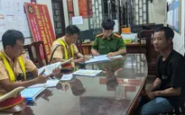 Tài xế xe 42 chỗ đang chở khách, dương tính với ma túy đá