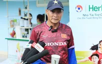 HLV Mai Đức Chung: "Dinh dưỡng rất quan trọng với ĐT nữ Việt Nam"