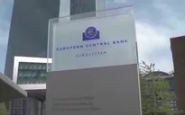 ECB gặp khó khăn trong quyết định lãi suất