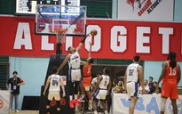 VBA 2023 - Game 26: Nha Trang Dolphins tiếp tục thăng hoa