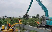 TP Hồ Chí Minh chi 8,5 tỷ đồng thuê máy vớt rác trên sông Sài Gòn