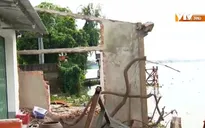 Bất an vì sạt lở