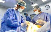 Cuộc đại phẫu "3 trong 1" cứu bệnh nhân ung thư vú