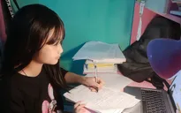 Nữ sinh nghèo vượt qua bệnh tật trở thành thủ khoa khối C tỉnh Thái Bình