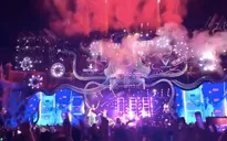 Charlie Puth hát 21 ca khúc trong đêm diễn tại Nha Trang