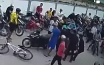 Ba người đi đòi nợ, một người bị đâm tử vong