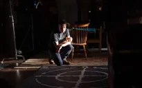 Phần mới của phim kinh dị The Exorcist bất ngờ tung trailer ám ảnh