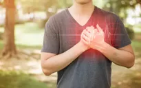 Nắng nóng và ô nhiễm không khí làm tăng nguy cơ tử vong do đau tim