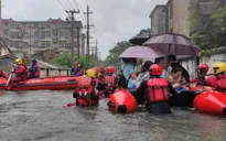 Trung Quốc cảnh báo mưa lũ, sạt lở và nắng nóng