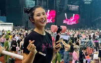Đêm nhạc đầu tiên của BLACKPINK "đốn tim" fan Việt