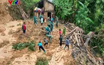 Sạt lở đất làm 4 người trong một gia đình thương vong