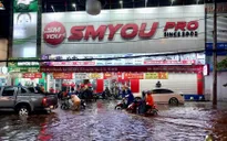 TP Hồ Chí Minh ngập nặng do mưa lớn chiều 5/7