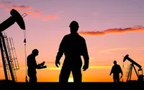 Vì sao giá dầu tăng mạnh?