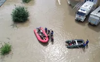 Bão Khanun gây ngập lụt tại vùng Viễn Đông Nga