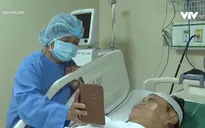 Phẫu thuật não tỉnh bằng robot mổ não hiện đại