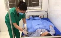 Sốt nóng từng cơn kéo dài, vào viện phát hiện mắc bệnh Whitmore