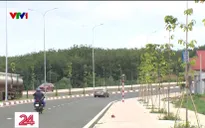 Hiến đất làm đường, còn nhiều băn khoăn