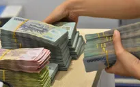 Nhiều ngân hàng tiếp tục giảm lãi suất cho vay