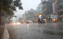 Các khu vực trên cả nước có mưa, Hòa Bình và Thanh Hóa có nguy cơ lũ quét, sạt lở đất
