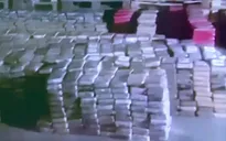 Tây Ban Nha thu giữ 9,5 tấn ma túy được giấu trong các hộp chuối