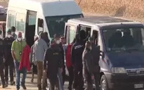 Italy kêu gọi EU cho phép tiếp nhận thêm người nhập cư