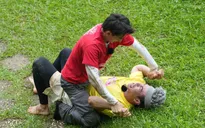 Hành trình rực rỡ: Dương Lâm - Isaac đánh nhau trầy da tróc vẩy