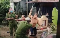 Tạm giữ hình sự 2 đối tượng cản trở thi hành công vụ, tấn công công an