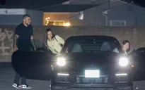 Lisa (BLACKPINK) tận hưởng bữa tối thảnh thơi tại Beverly Hills