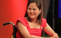 Trạm yêu thương: Cô gái 21 năm ngồi xe lăn, khởi nghiệp từ cây kim, sợi chỉ