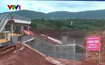 Hàng chục hồ đập tại Lâm Đồng không an toàn trong mưa bão