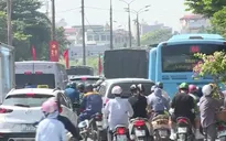 Giao thông Hà Nội trong ngày đầu nghỉ lễ 2/9: Nơi thông thoáng, chỗ ùn tắc