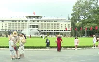 Nhiều người dân lựa chọn các khu vui chơi ở trung tâm TP Hồ Chí Minh