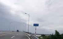 Trà Vinh: Người mẹ trẻ và con trai 2 tuổi nghi mất tích ở cầu Cổ Chiên