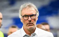 Lyon sa thải HLV Laurent Blanc