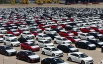 Nhập khẩu ô tô nguyên chiếc giảm gần 10%
