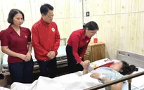 Hỗ trợ nạn nhân vụ cháy chung cư mini ở Hà Nội và lũ quét ở Lào Cai