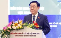 Kinh tế Việt Nam vững vàng vượt qua thách thức trước "những cơn gió ngược"