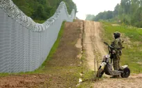 Latvia đóng cửa biên giới với Belarus