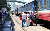Từ 5/9, ngành đường sắt áp dụng mức phí đổi, trả vé tàu