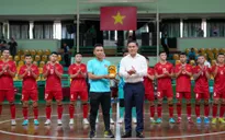 LĐBĐVN tri ân chia tay tuyển thủ Futsal Trần Văn Vũ