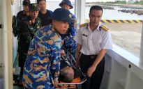 Vùng 4 Hải quân kịp thời đưa ngư dân về đảo Trường Sa điều trị