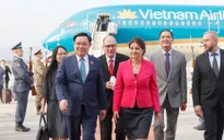 Chủ tịch Quốc hội Vương Đình Huệ bắt đầu thăm chính thức Bulgaria