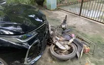 Nữ tài xế ô tô kéo lê xe máy hơn 2km sau va chạm giao thông