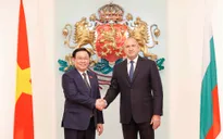 Chủ tịch Quốc hội Vương Đình Huệ hội kiến Tổng thống Bulgaria