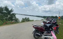 Phát hiện thi thể nam giới đang phân hủy trên sông Mã