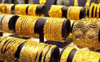 Giá vàng đồng loạt "lao dốc"