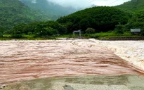 Mưa lớn gây nhiều thiệt hại về người và tài sản tại Trung Bộ